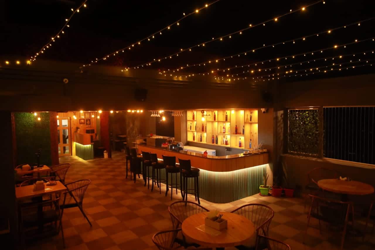 Aura Dining & Lounge Evening Ambiance