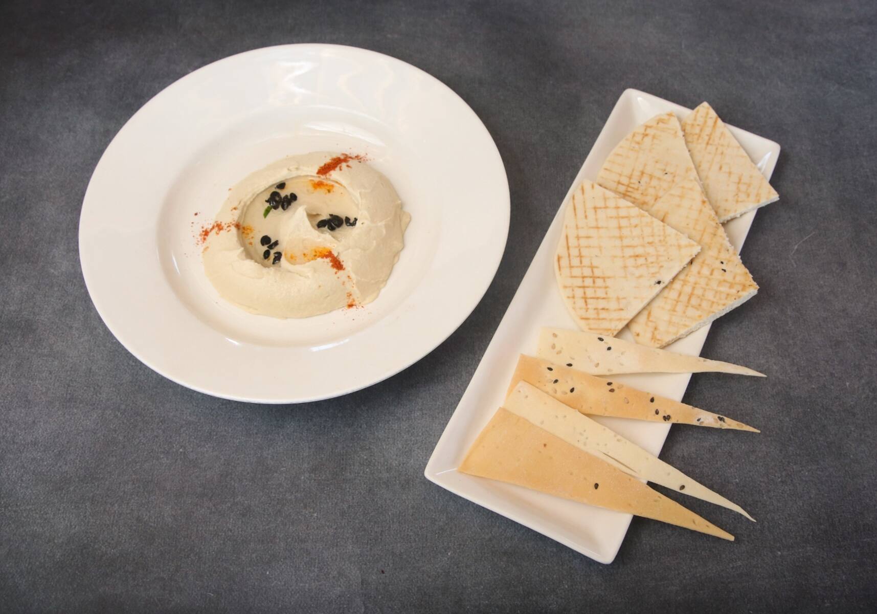 Hummus With Lavash & Pita