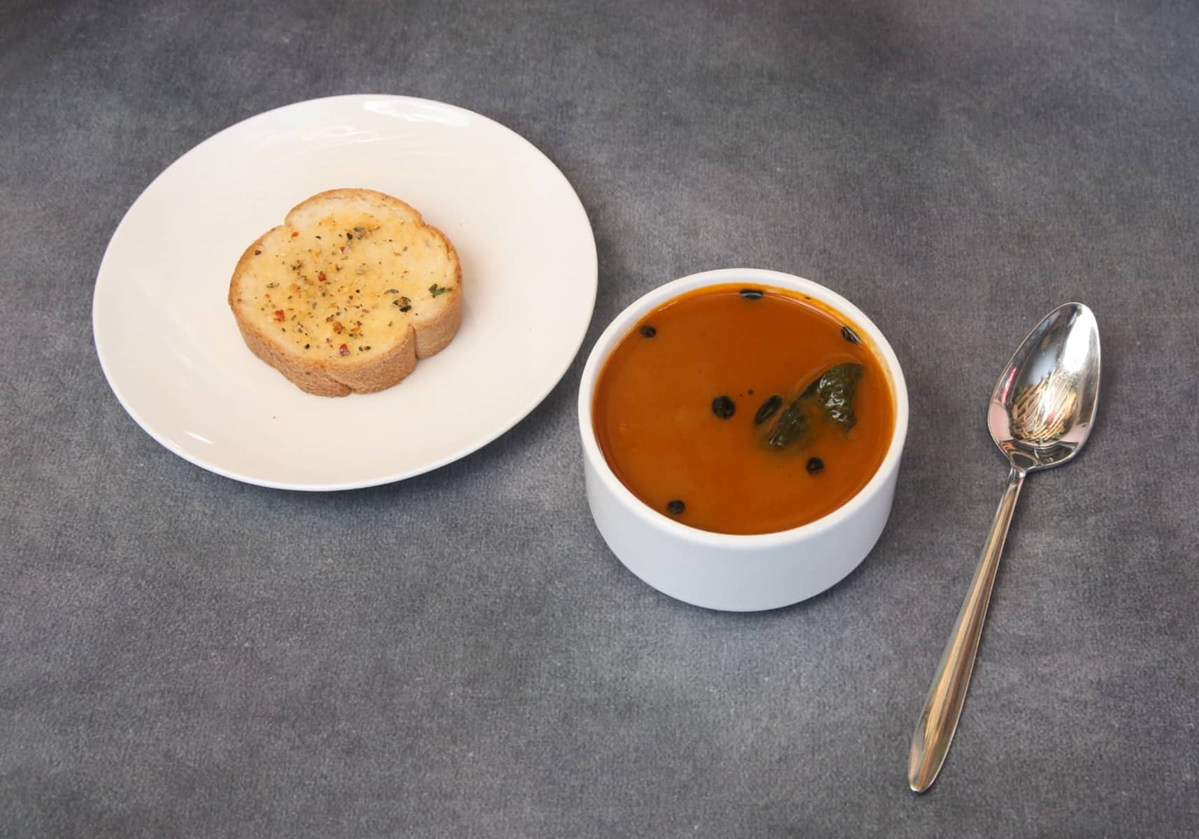 Tomato Basil Soup